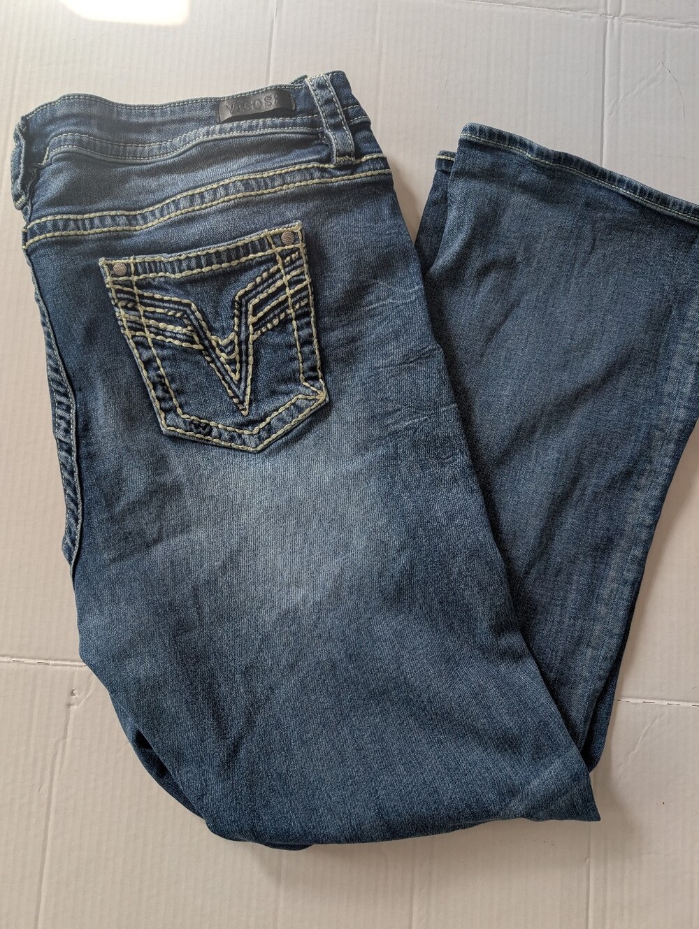 Vigoss Size 22 Bootcut Jeans Embroidered Pockets Medium Wash 30"